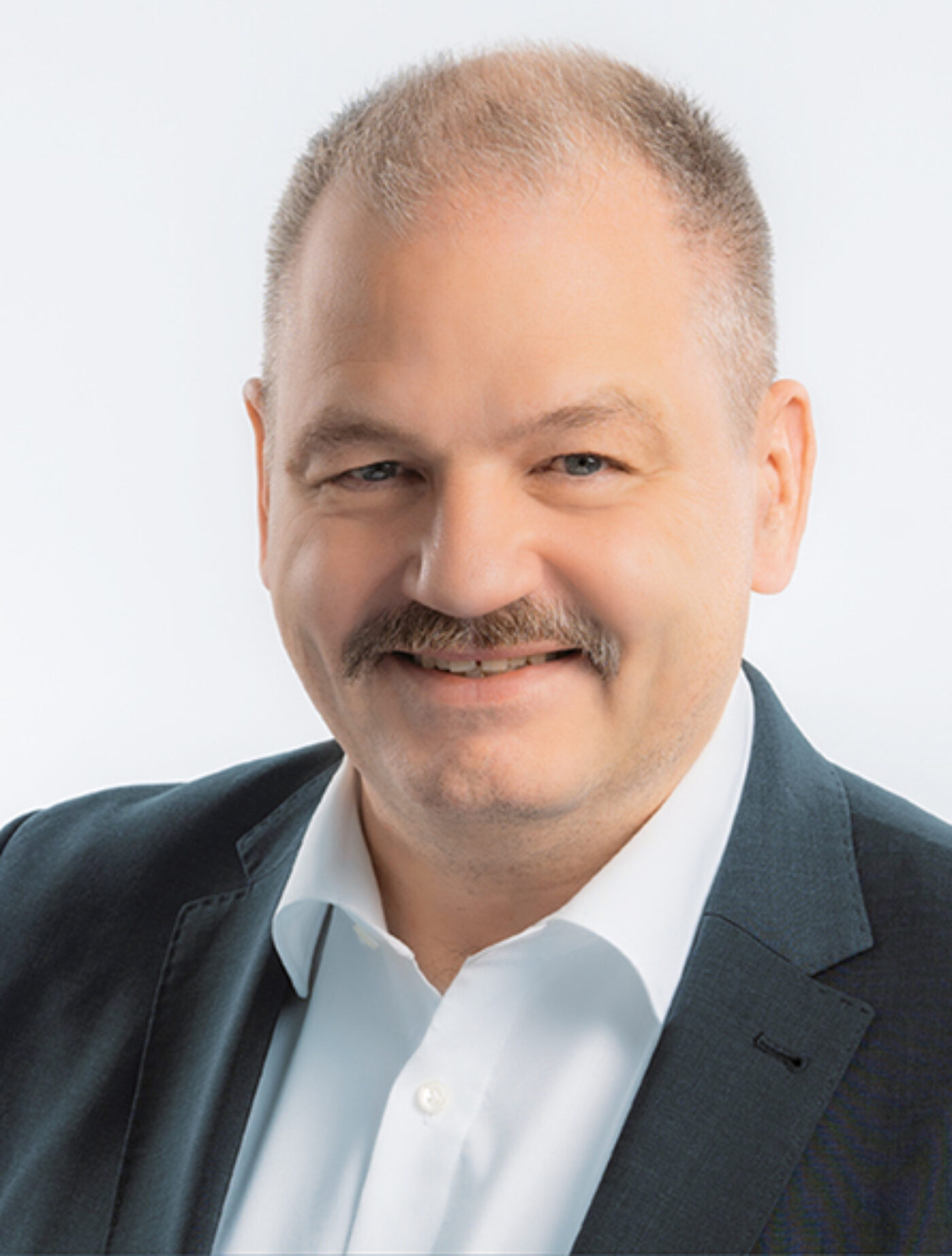 Wahlen: neues Präsidium, neuer Vorstand